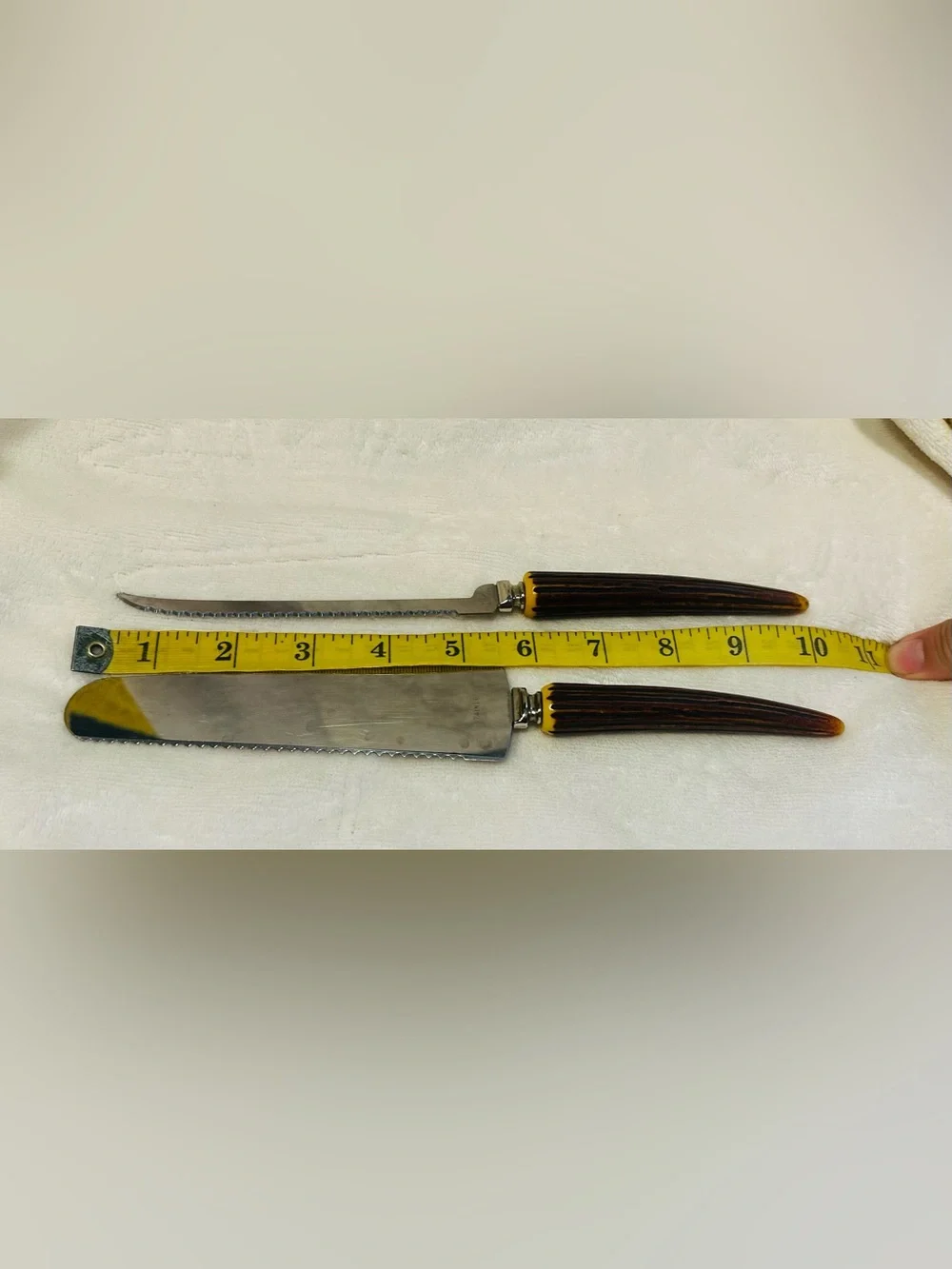 Set Of 2 Antique Stainless Antler Stag Horn Knifes Sharp Carving Made In USA